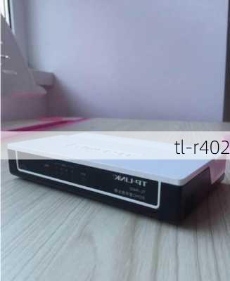 tl-r402