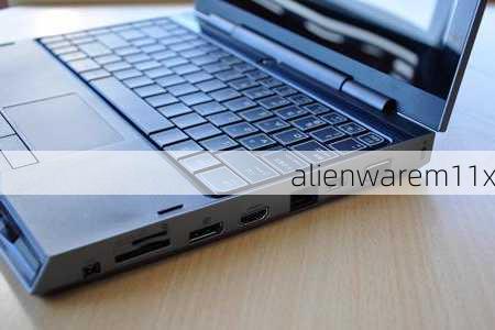 alienwarem11x