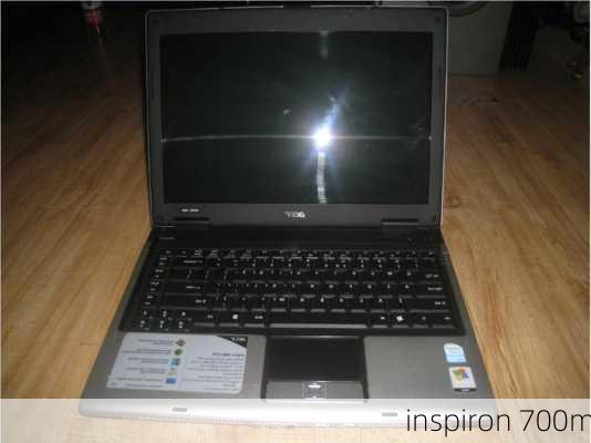 inspiron 700m